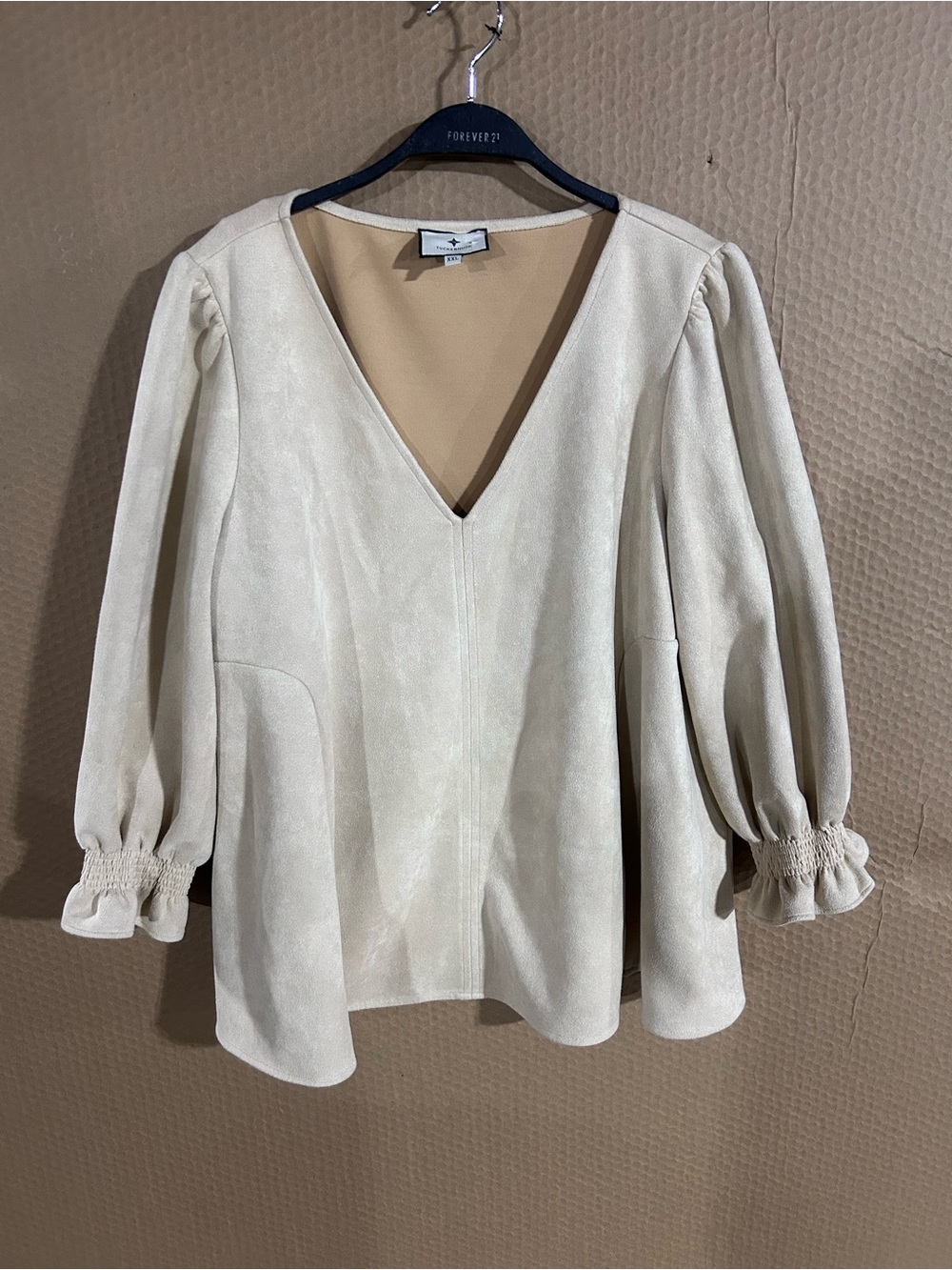 Tuckernuck Ivory V-Neck Puff Sleeve Tunic